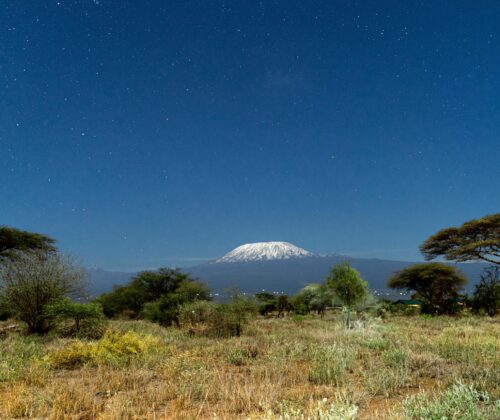6 Days Best Mt Kenya Up Sirimon Down Chogoria Camping Tents.